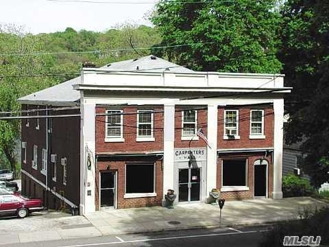 41 Main St, Roslyn, NY for rent - Primary Photo - Image 1 of 14