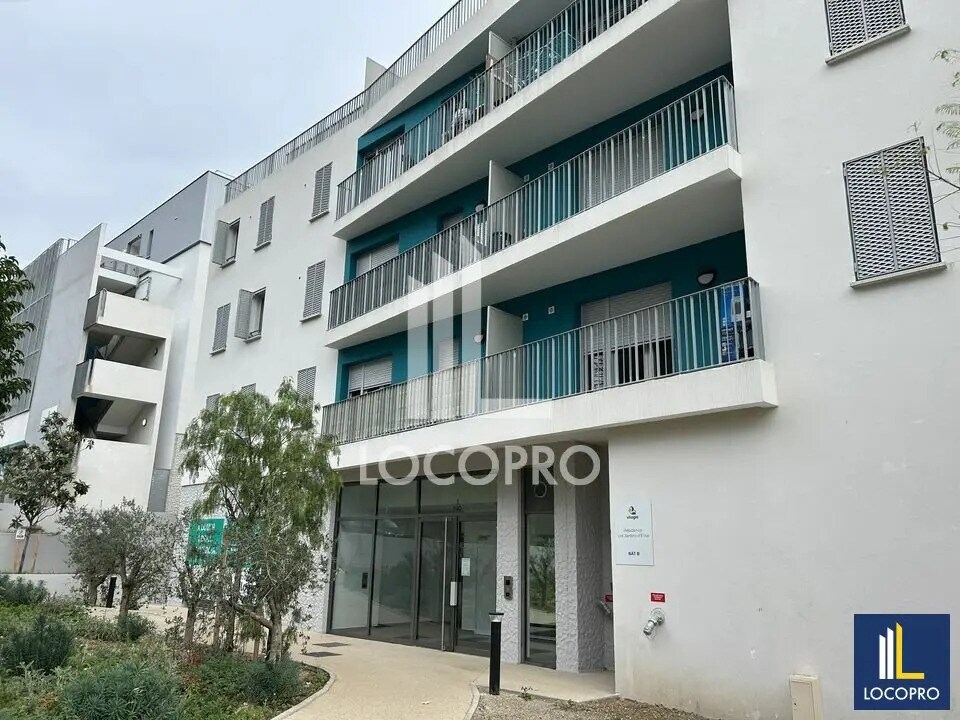 Location Bureaux 240 m² - Photo 1