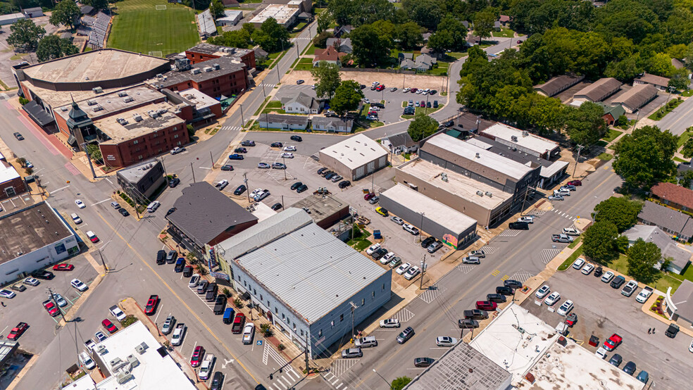 224 W South St, Benton, AR for sale - Building Photo - Image 2 of 3