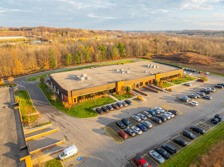 7620 Omnitech Pl, Victor, NY to rent - Building Photo - Image 2 of 14