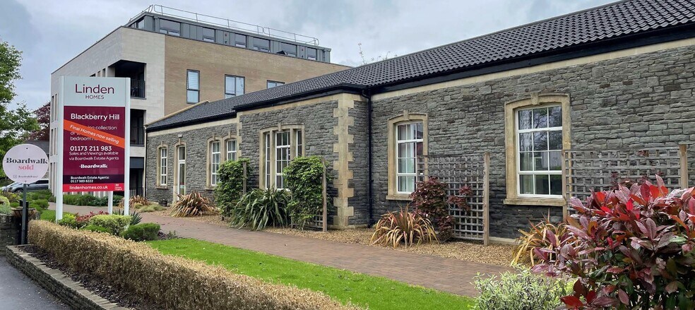 205 Manor Rd, Bristol for sale - Primary Photo - Image 1 of 16