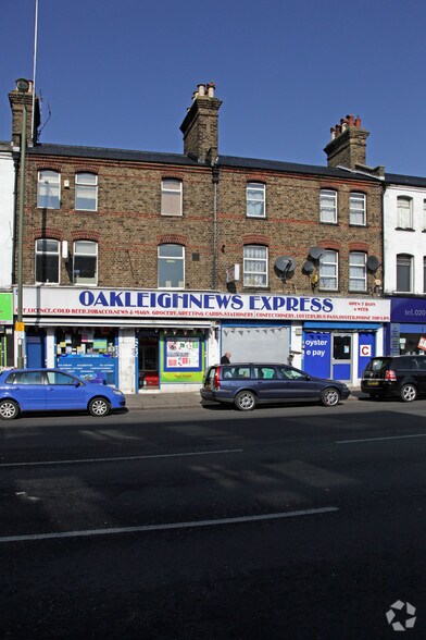 5-7 Oakleigh Rd N, London for sale - Primary Photo - Image 1 of 1