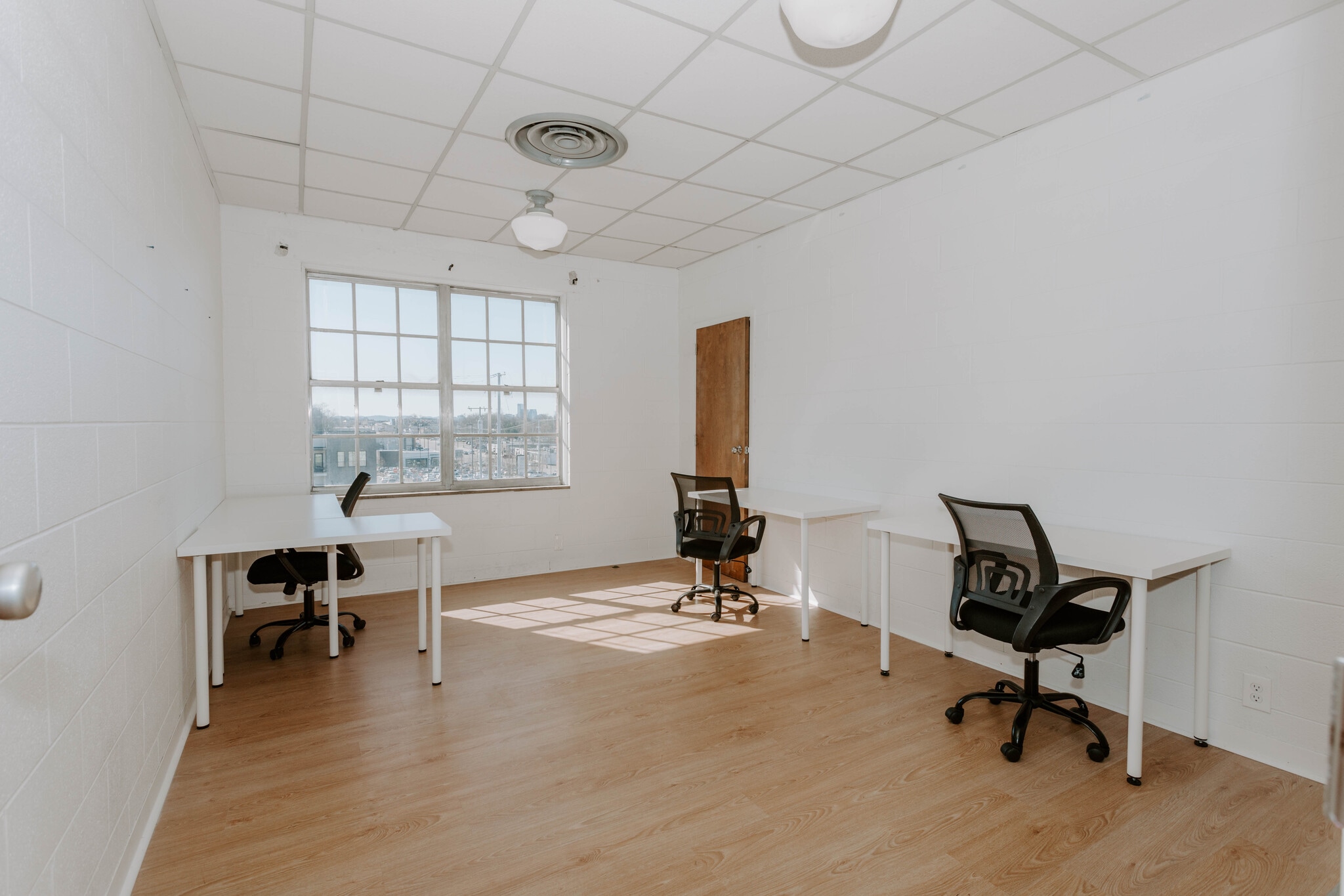 1108 McKennie Ave, Nashville, TN to rent Interior Photo- Image 1 of 1