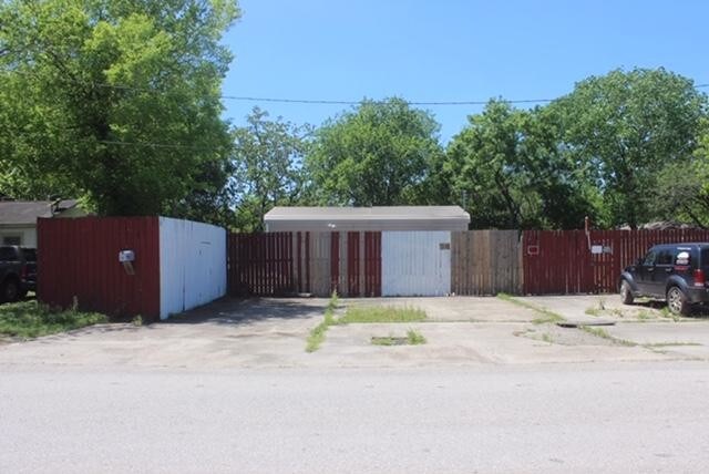 610 Ross St, La Marque, TX for sale Primary Photo- Image 1 of 1