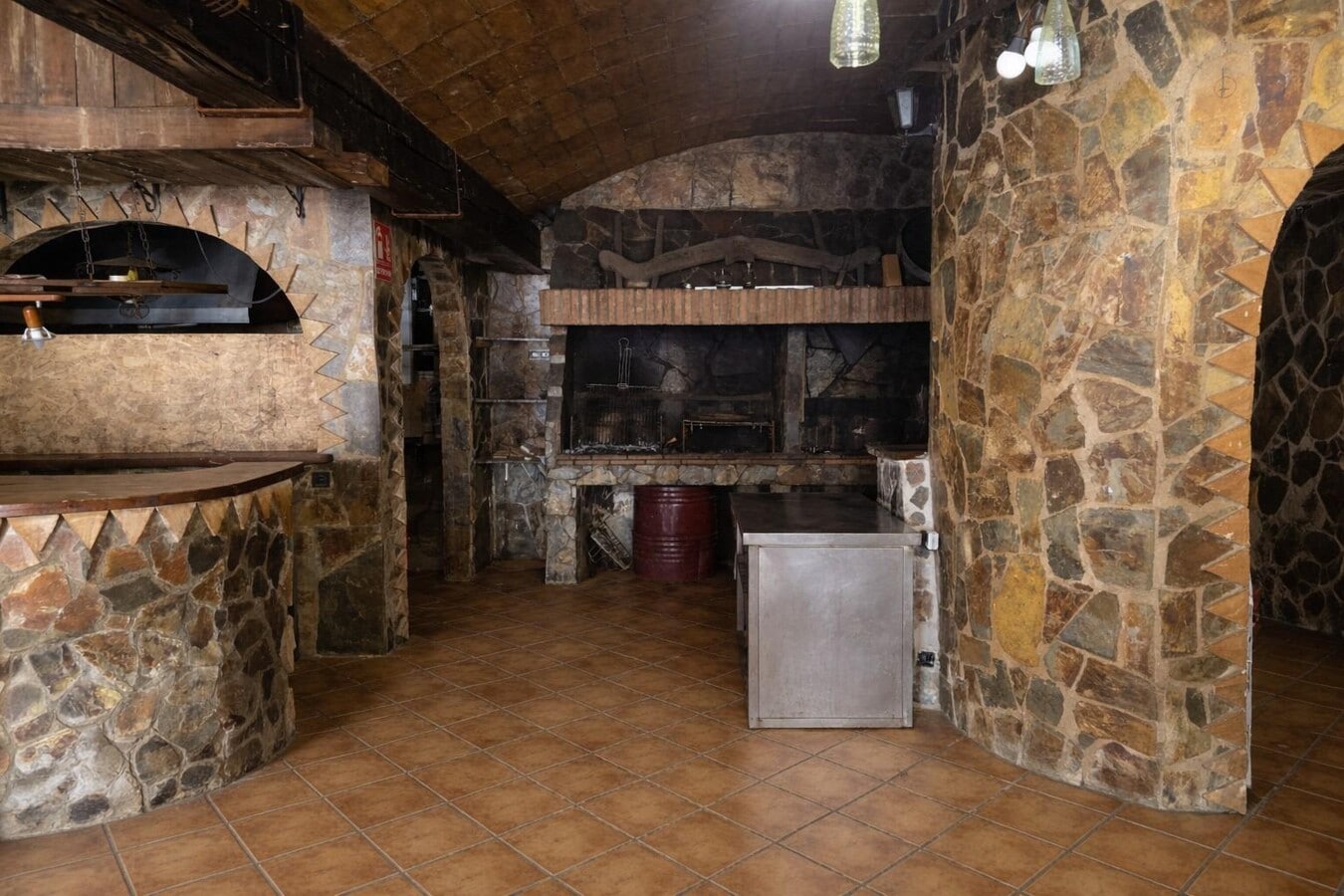 Terrassa, BAR 08227 - Unit - - - Interior Photo - Image 2 of 11