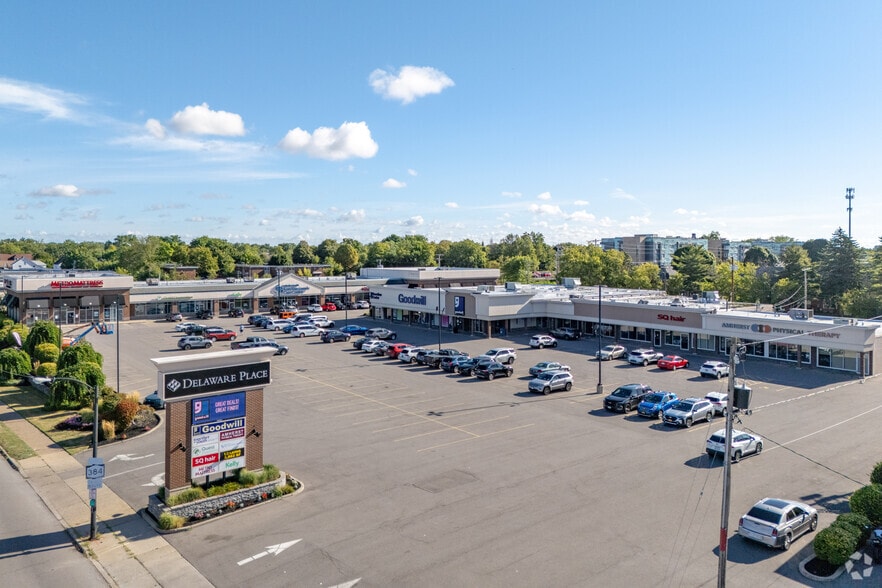 Delaware Place Plaza portfolio of 4 properties for sale on LoopNet.co.uk - Building Photo - Image 2 of 12