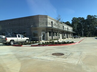 More details for 2525 N Frazier St, Conroe, TX - Office, Light Industrial for Rent