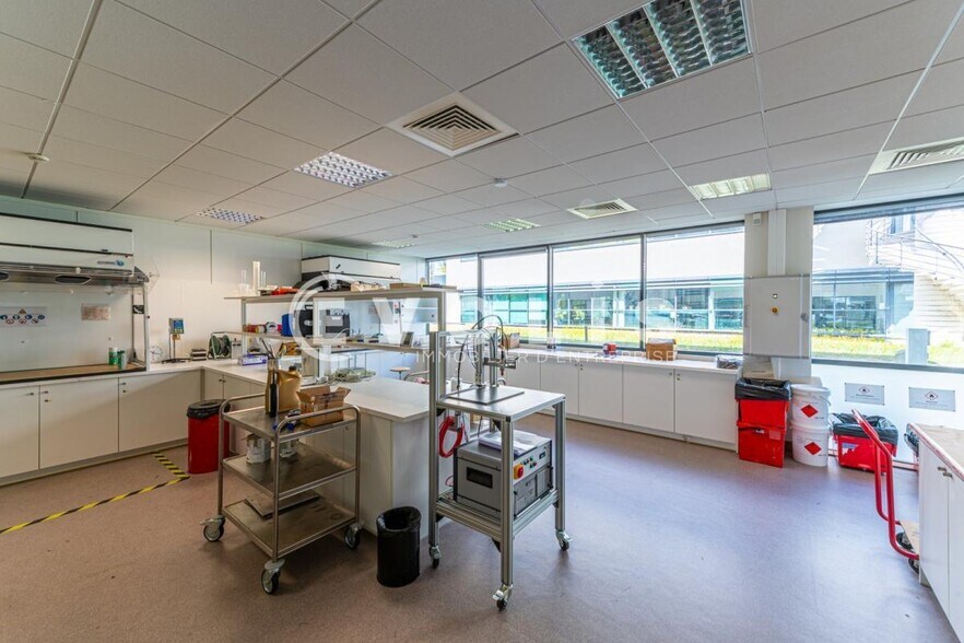 Office in Serris for sale - Interior Photo - Image 3 of 4