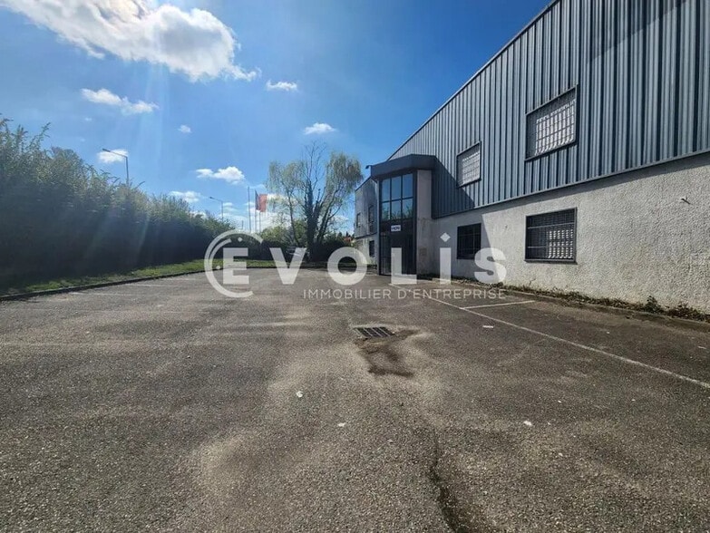 45 Allée Du Mens, Villeurbanne for sale - Building Photo - Image 3 of 23