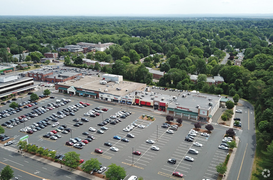 316-340 N Main St, West Hartford, CT for rent - Aerial - Image 3 of 4