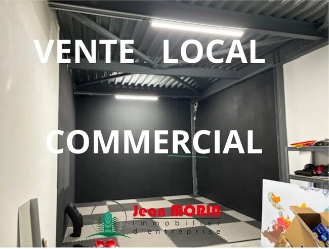 Vente Local d'activités 142 m²