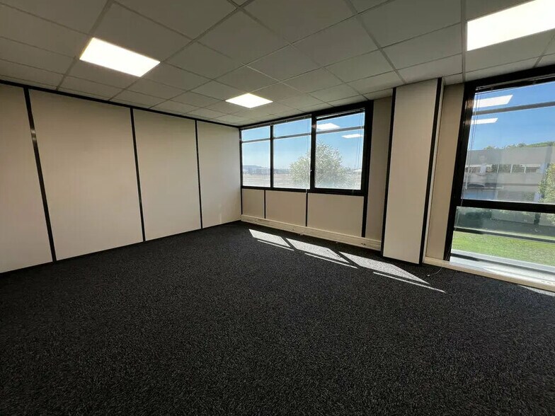 Office in Avignon to rent - Interior Photo - Image 3 of 8