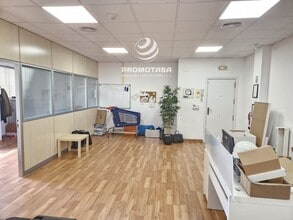 Office in Rivas-Vaciamadrid, Madrid to rent Interior Photo- Image 2 of 4