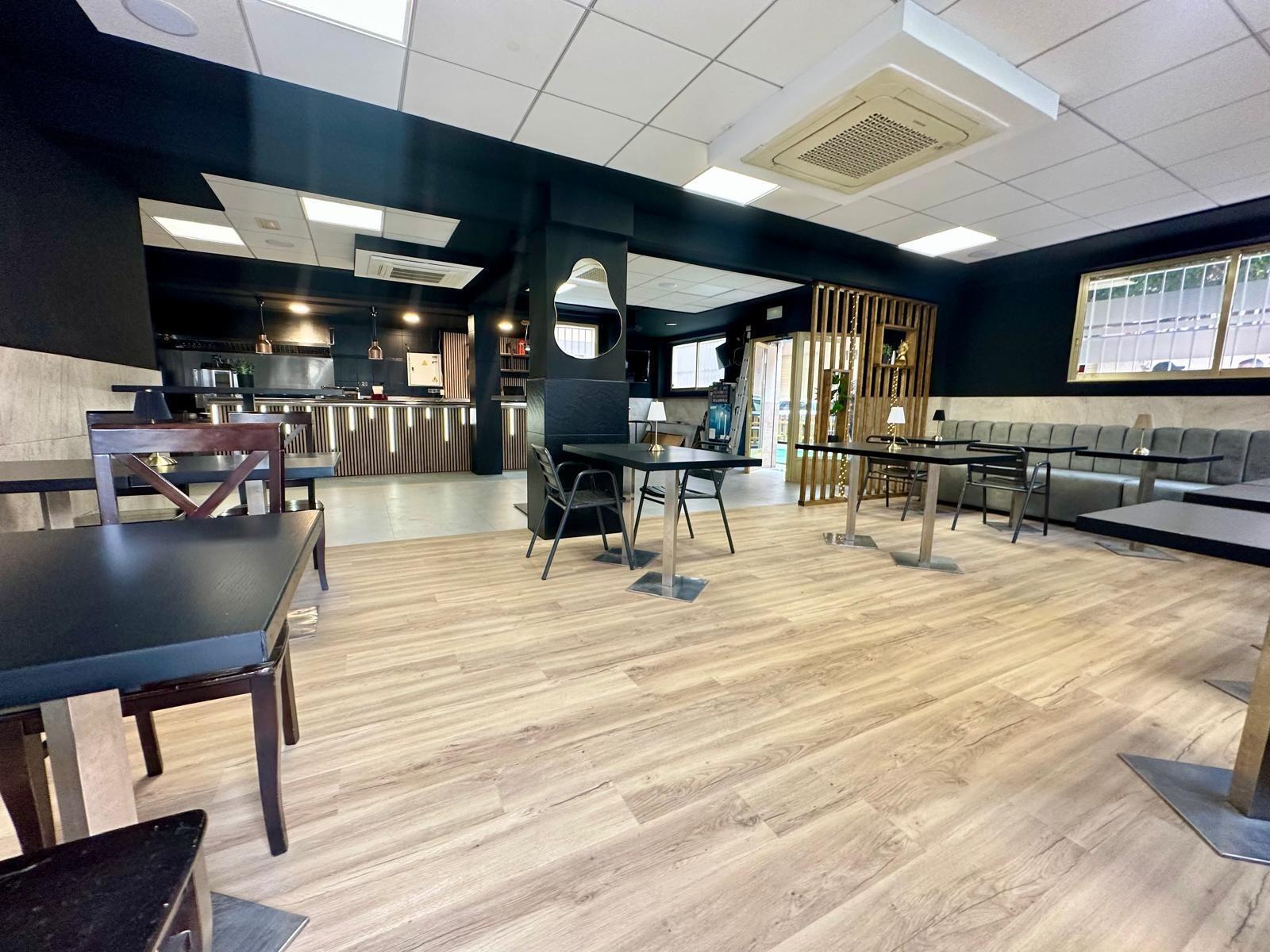Retail in Sant Joan d'Alacant to rent Building Photo- Image 1 of 16