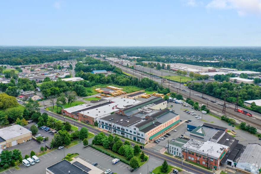 200 Whitehead Rd, Hamilton, NJ to rent - Aerial - Image 3 of 5