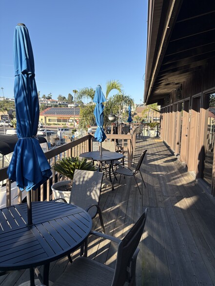 2711-2729 W Coast Hwy, Newport Beach, CA for rent - Building Photo - Image 2 of 9