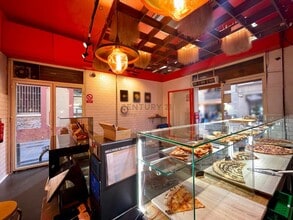 Retail in Barcelona, Barcelona to rent Interior Photo- Image 2 of 14