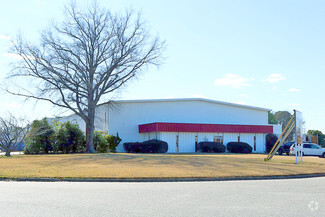 More details for 814 Maxwell Dr, Hampton, VA - Industrial for Rent