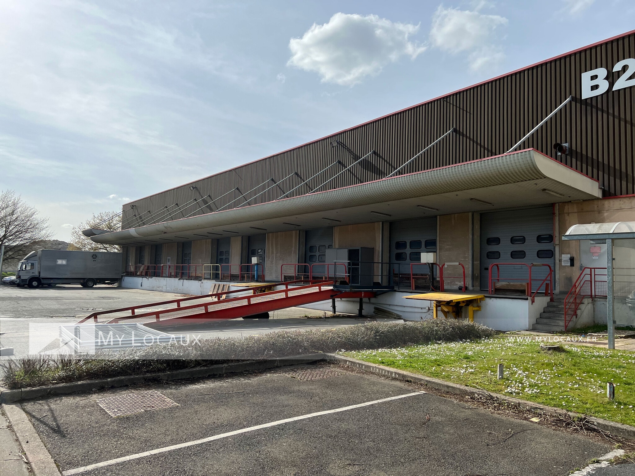 25 Route Du Mole 2 Et 3, Gennevilliers to rent Building Photo- Image 1 of 18