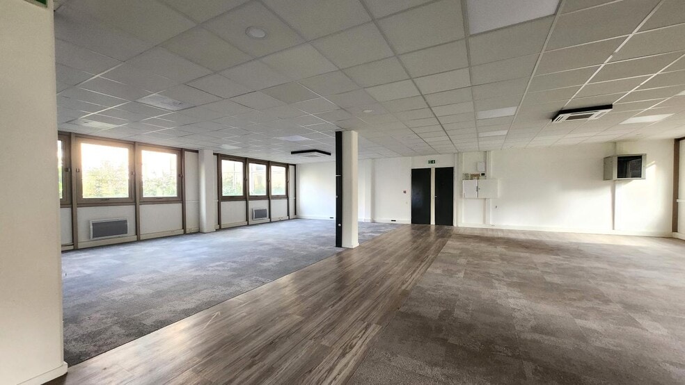 Office in Boulogne-Billancourt to rent - Interior Photo - Image 3 of 5