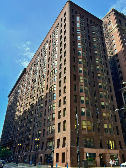 53 W Jackson Blvd, Chicago, IL for rent - Building Photo - Image 1 of 38