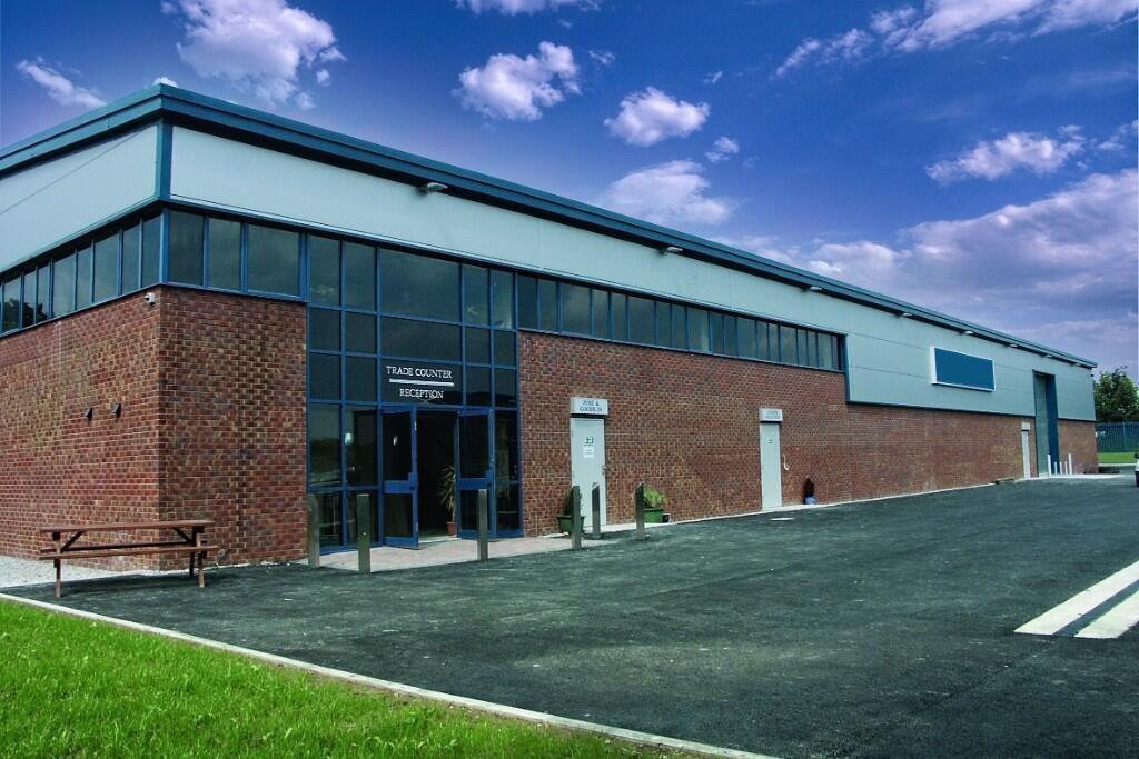 Mcgregors Way, Chesterfield to rent Building Photo- Image 1 of 11