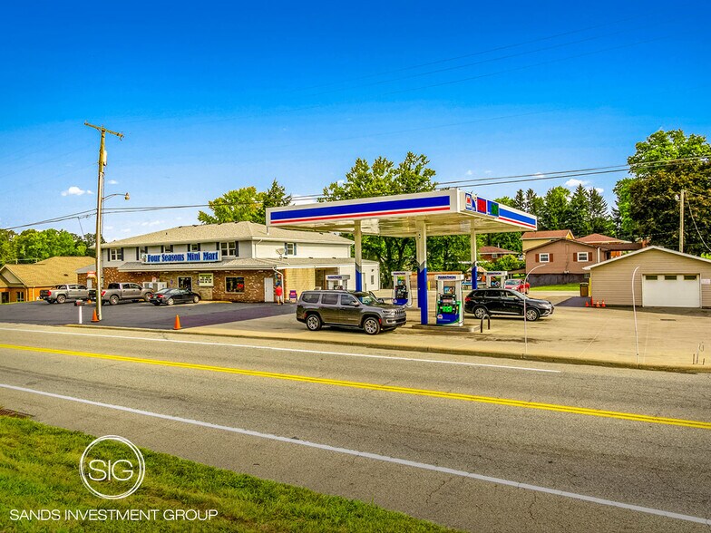 49150 Calcutta Smith Ferry Rd, East Liverpool, OH for sale - Building Photo - Image 1 of 5