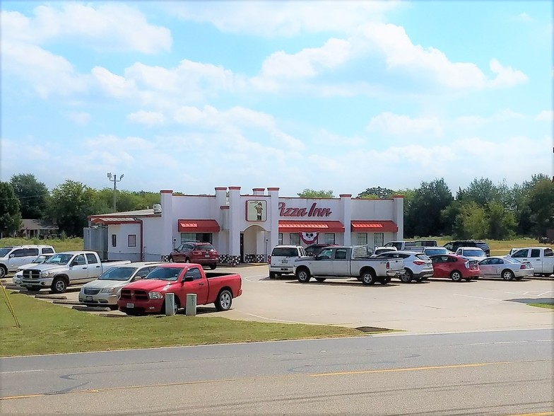 1000 US Highway 271, Pittsburg, TX for sale - Building Photo - Image 1 of 1