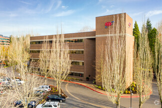 More details for 6 Centerpointe Dr, Lake Oswego, OR - Office, Office/Medical for Rent