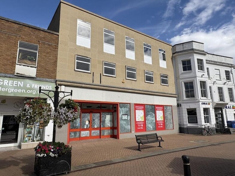 12-14 Sheep St, Bicester to rent - Building Photo - Image 2 of 17