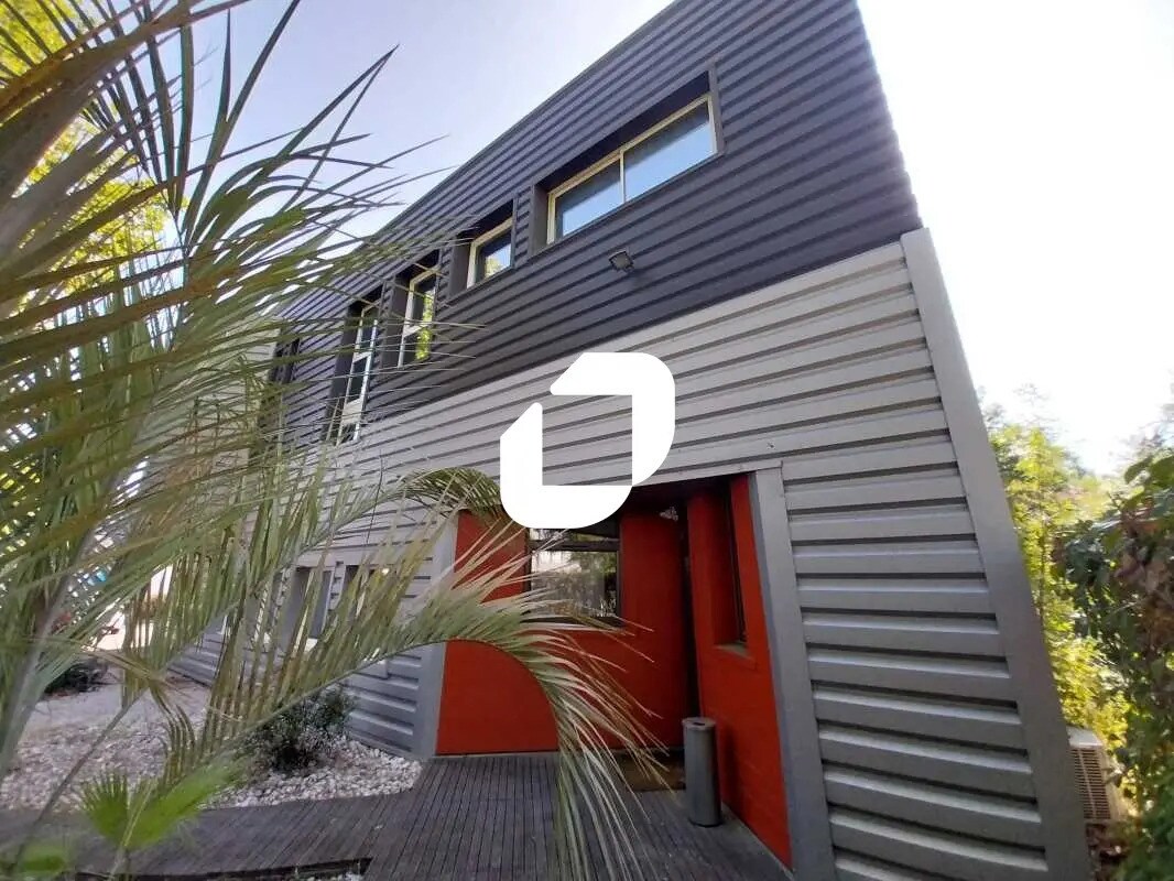 Office in Montpellier to rent Building Photo- Image 1 of 19