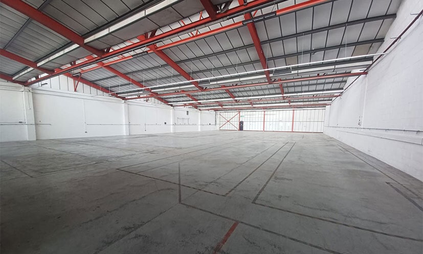 Springvale Industrial Estate, Cwmbran to rent - Interior Photo - Image 2 of 4