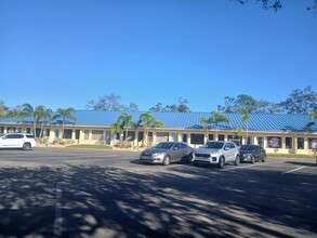 7527-7573 Ulmerton Rd, Largo, FL for rent Building Photo- Image 1 of 9