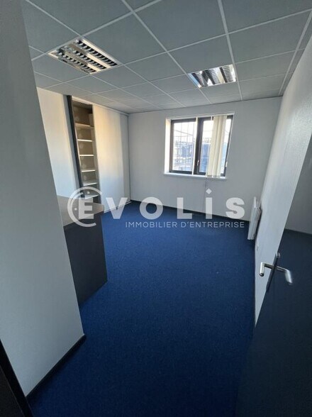 6 Rue Volta, Alfortville to rent - Interior Photo - Image 3 of 6