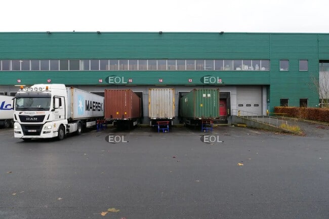 Location Entrepôt 31 031 m²