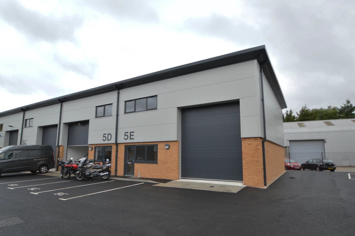 Yeoman Rd, Ringwood for sale Primary Photo- Image 1 of 1