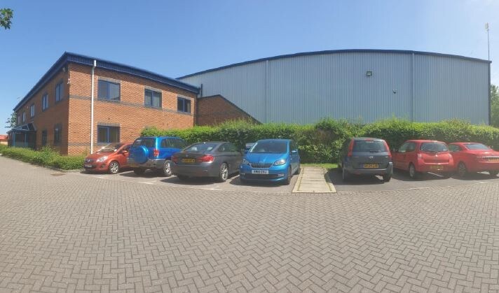 8 Lamport Dr, Daventry for sale - Primary Photo - Image 1 of 1