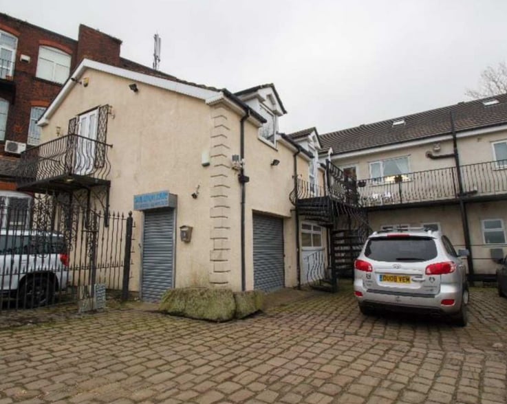 Warwick St, Manchester for sale - Building Photo - Image 1 of 1