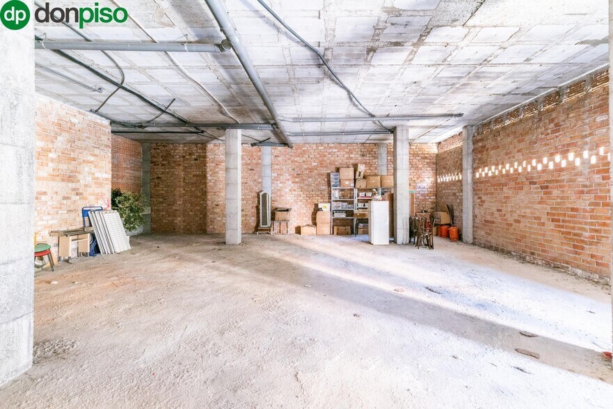 Calle Torre de las Cabezas, 12, Granada, Granada for sale - Interior Photo - Image 3 of 17