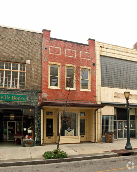 111 Dauphin St, Mobile, AL for sale - Primary Photo - Image 1 of 1