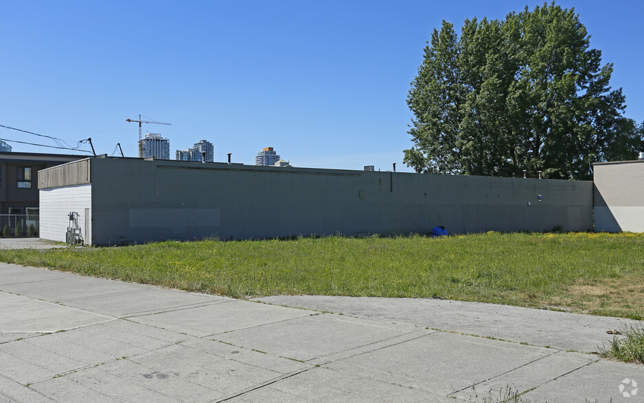 10727 135 A St, Surrey, BC for sale - Building Photo - Image 3 of 6