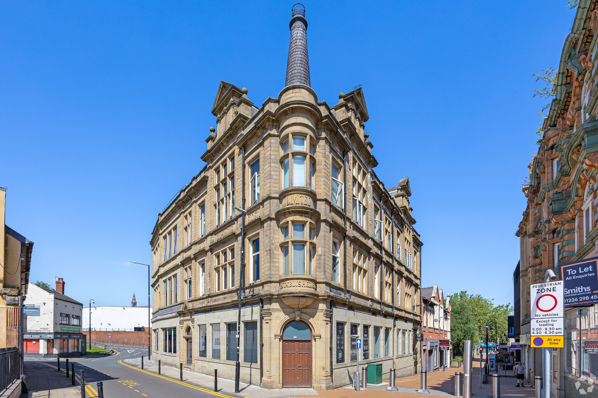 Market St, Barnsley to rent Primary Photo- Image 1 of 15