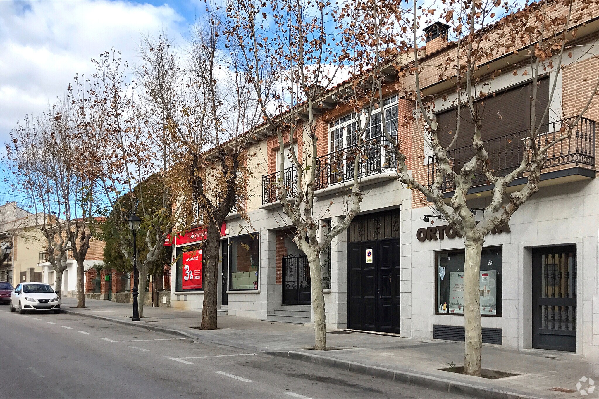 Paseo Santa Teresa, 6, Navas del Rey, Madrid to rent Primary Photo- Image 1 of 3
