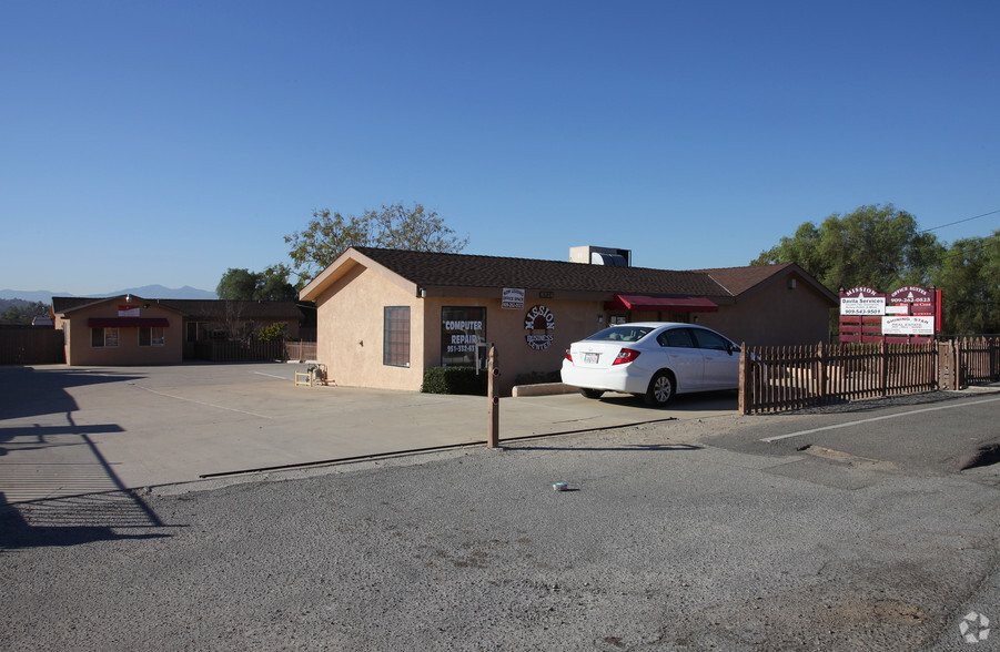 8323 Mission Blvd, Jurupa Valley, CA for sale - Primary Photo - Image 1 of 1