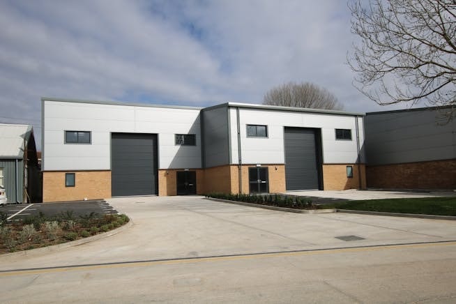 4-5 Old St, Sturminster Marshall to rent Building Photo- Image 1 of 5