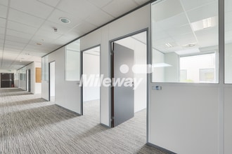 17 Rue Du Petit Albi, Cergy to rent Interior Photo- Image 2 of 5
