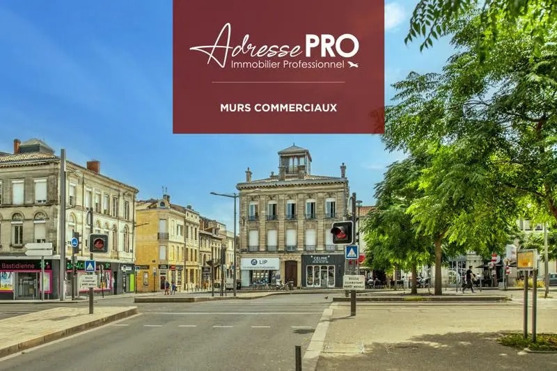 Vente Commerce 300 m² - Photo 1
