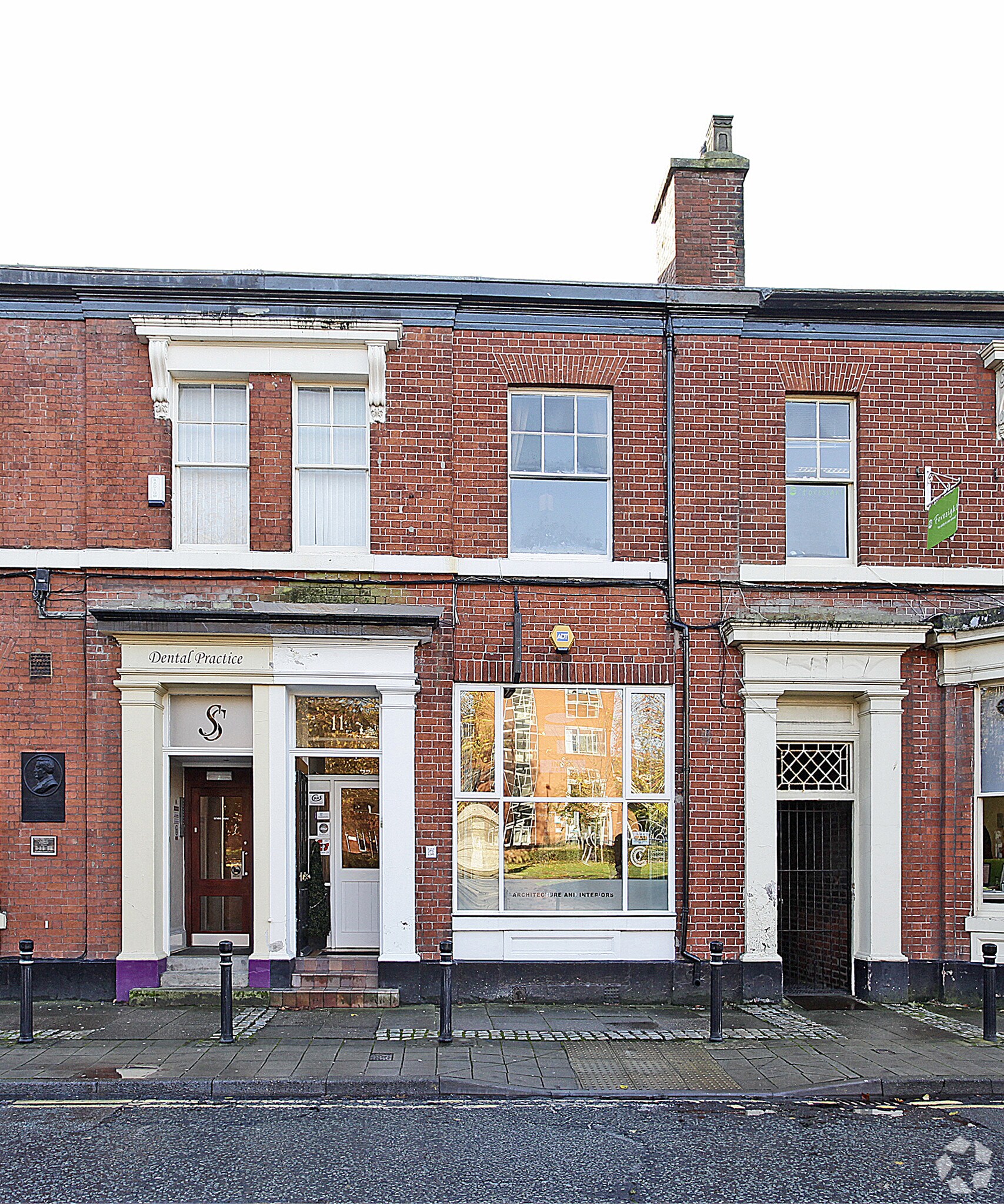 11 Palmyra Sq S, Warrington for sale Primary Photo- Image 1 of 1