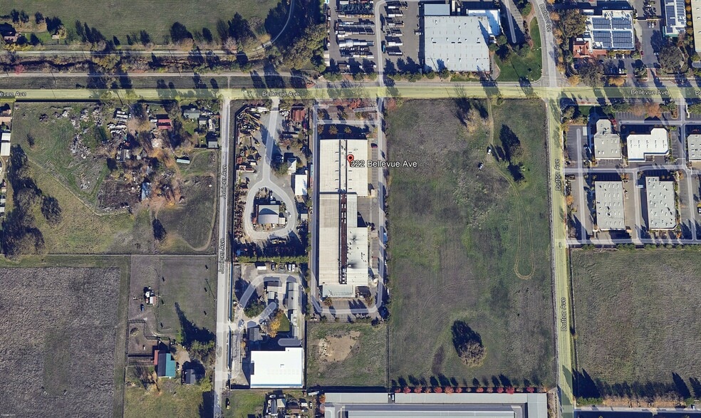 322 Bellevue Ave, Santa Rosa, CA to rent - Building Photo - Image 1 of 3