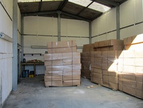 New Winchelsea Rd, Winchelsea to rent Interior Photo- Image 1 of 4